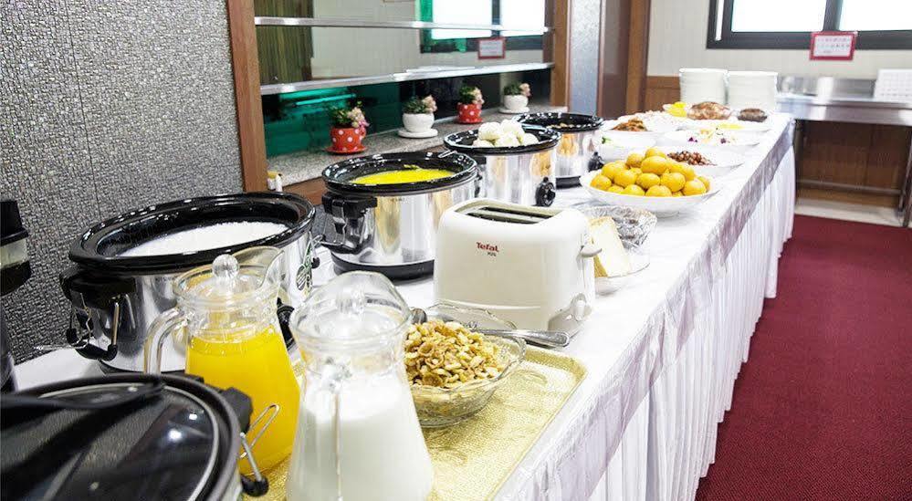 Ra Tourist Hotel Csedzsu Kültér fotó